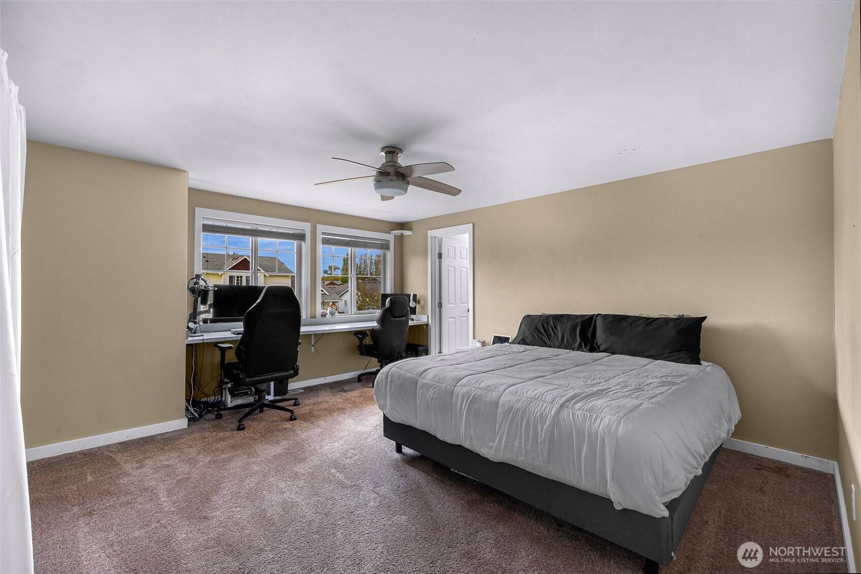 7510 Seashell Way Property Photo 27