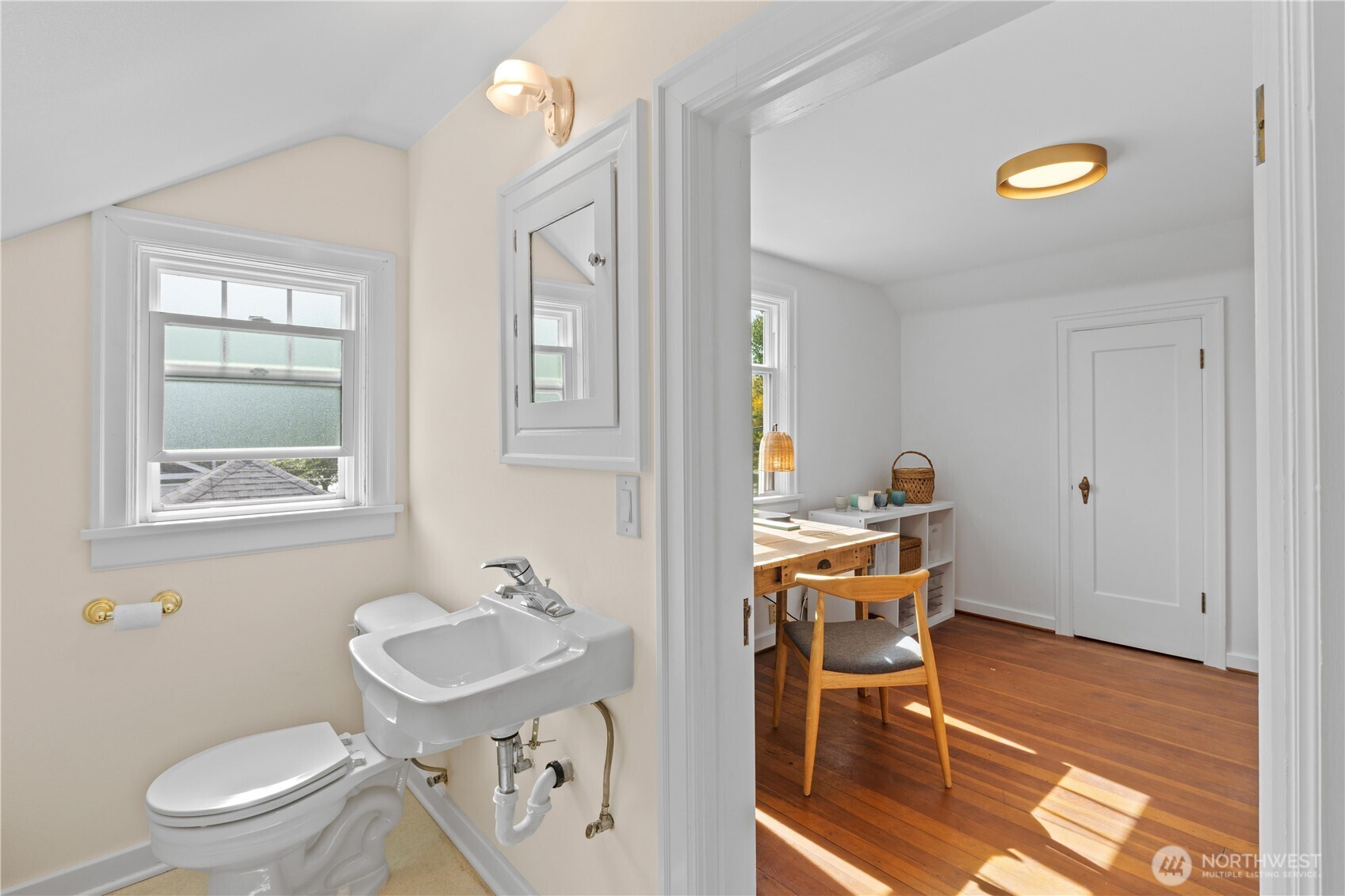 617 E Street Property Photo 19