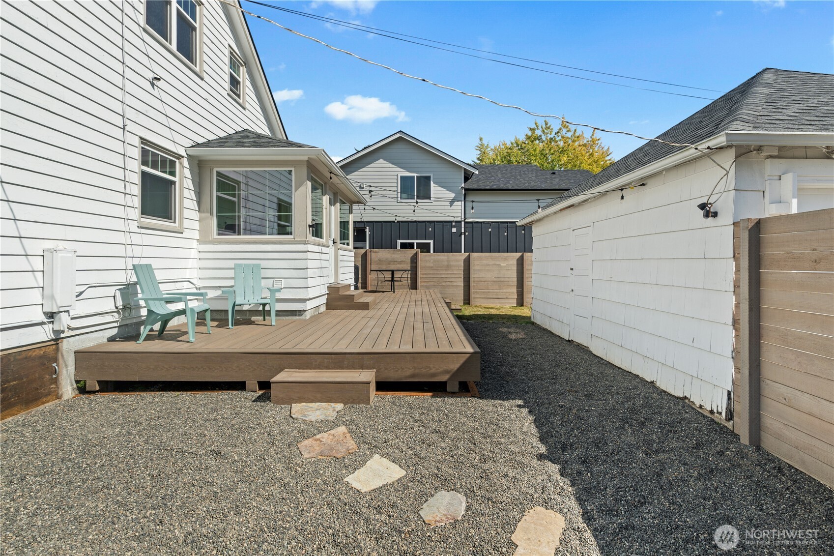617 E Street Property Photo 22