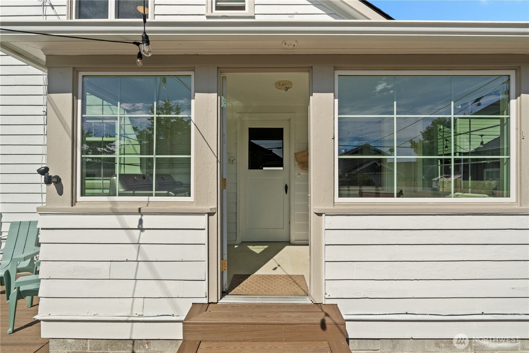 617 E Street Property Photo 24