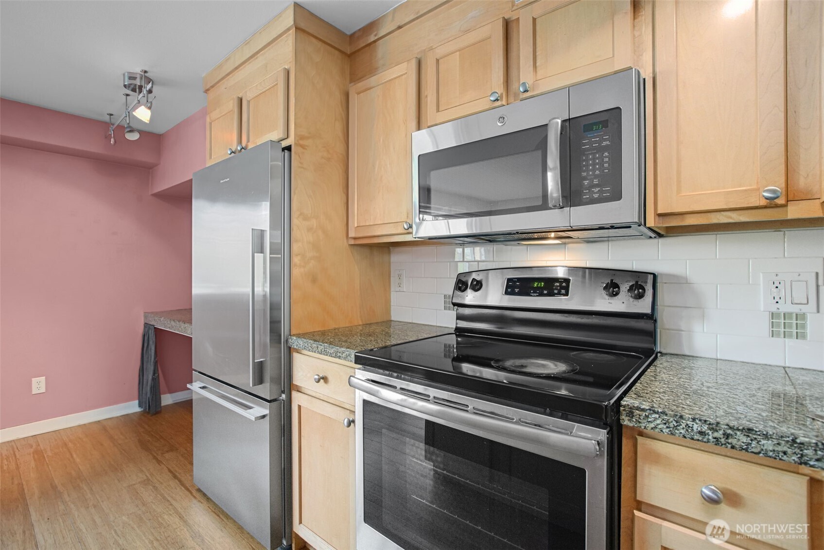 1601 Taylor Avenue 204 Property Photo 15