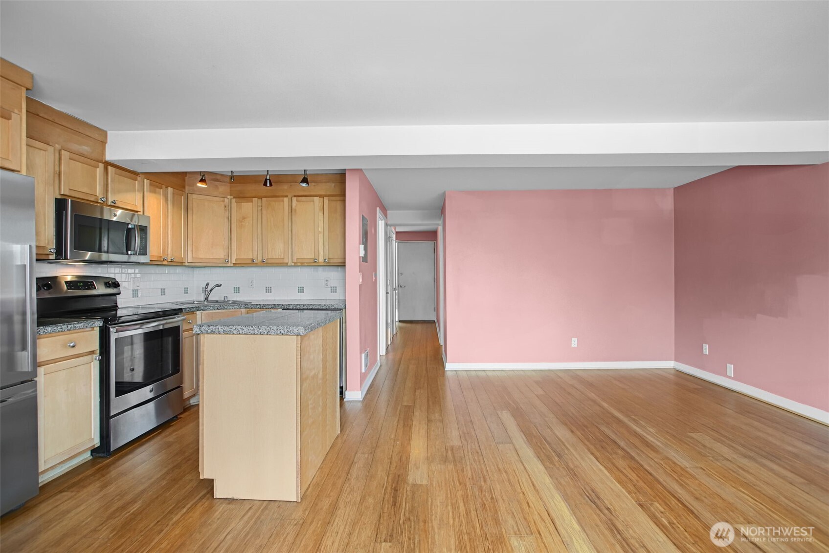 1601 Taylor Avenue 204 Property Photo 18