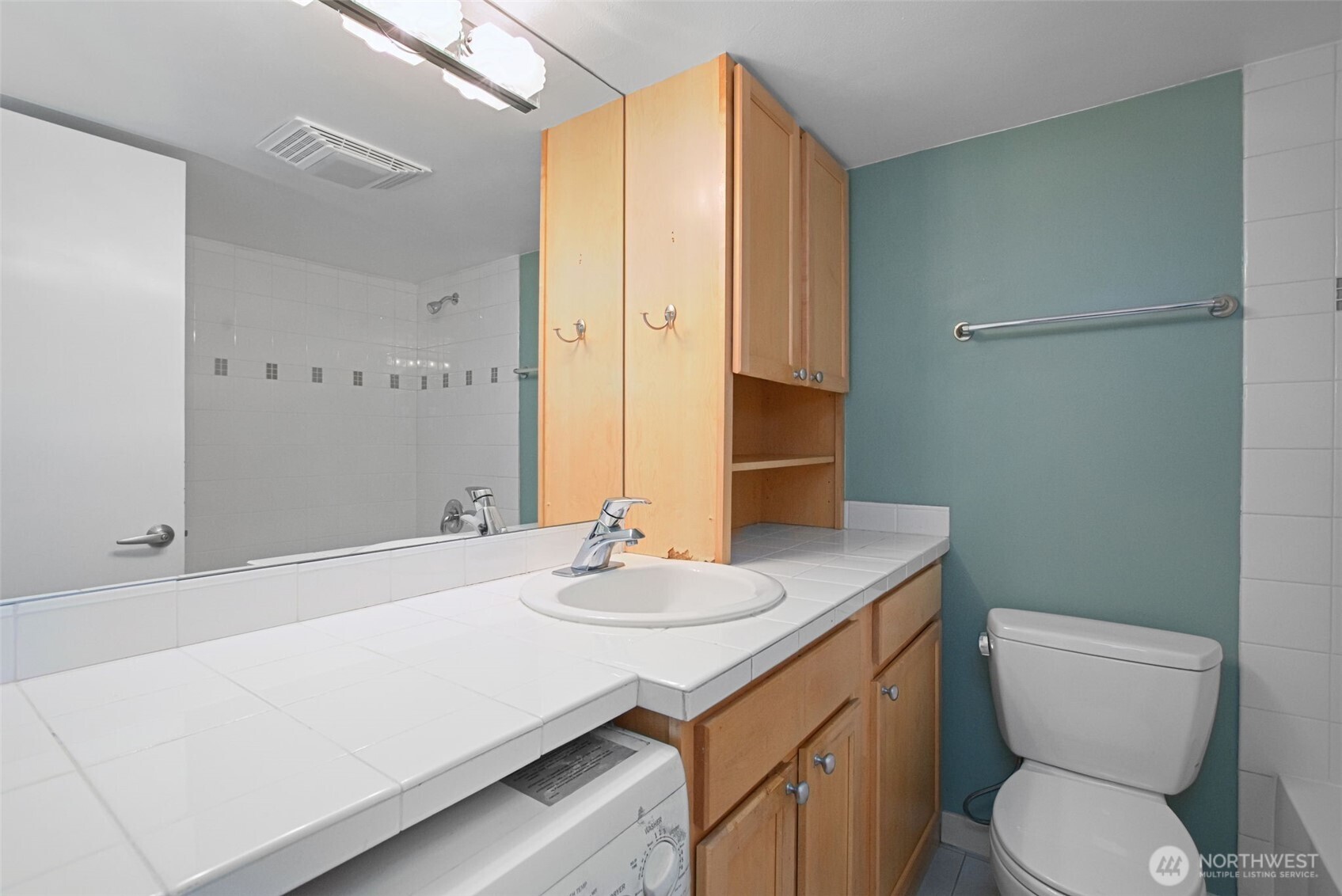 1601 Taylor Avenue 204 Property Photo 24