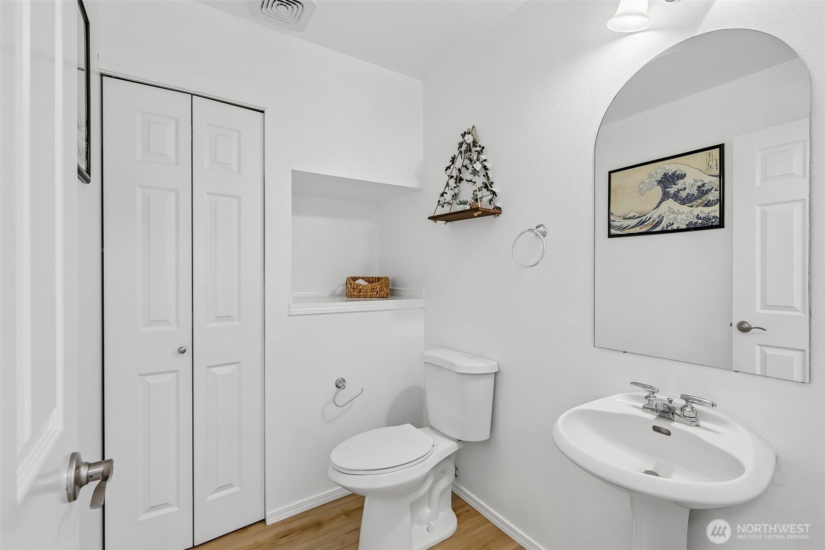 1131 115th Street F1 Property Photo 11