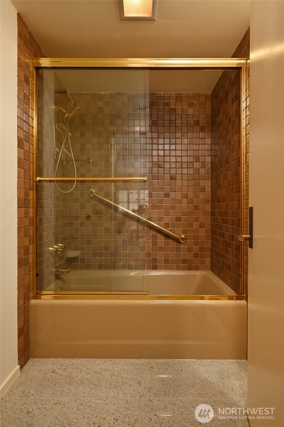 1301 Spring Street 6d Property Photo 17