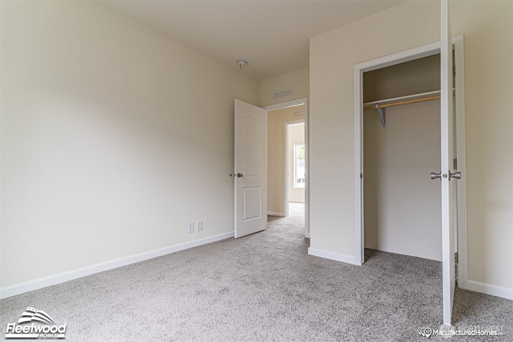 0 Atterberry Landing 28502e -3bd Ev9 Property Photo 16