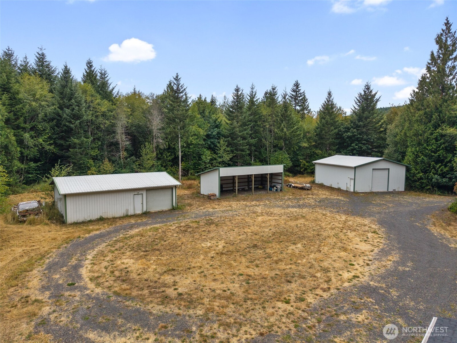 181 Labarre Road Property Photo 4