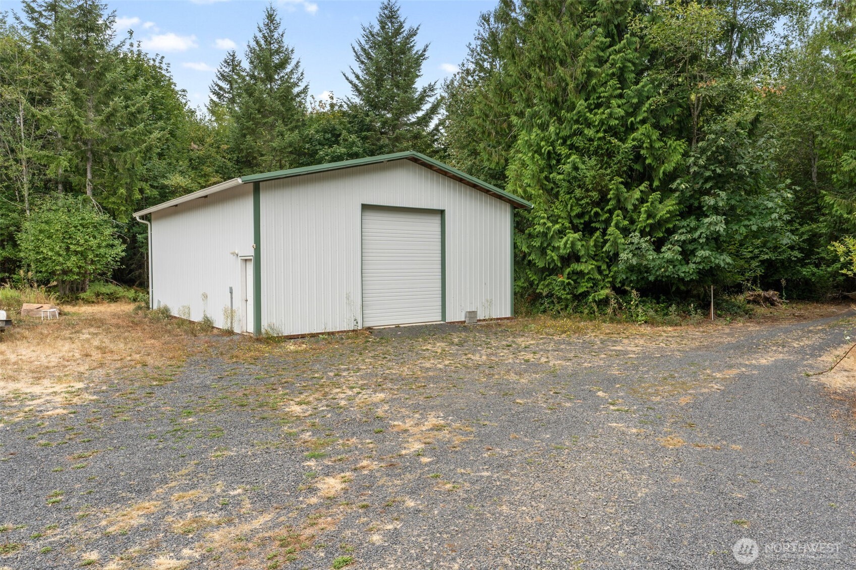 181 Labarre Road Property Photo 6