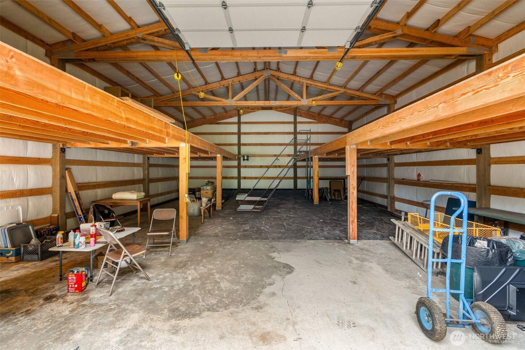 181 Labarre Road Property Photo 7