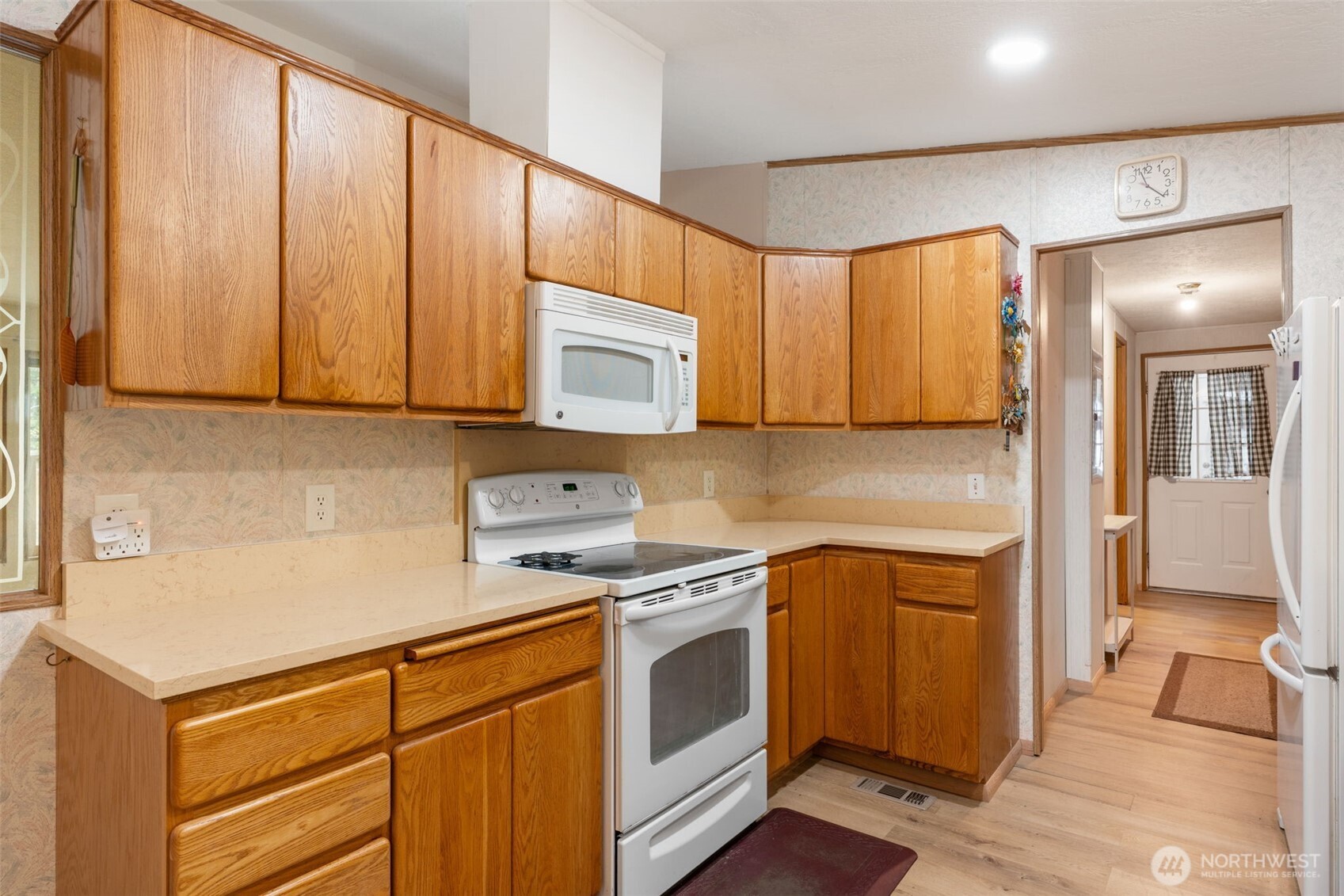 181 Labarre Road Property Photo 26
