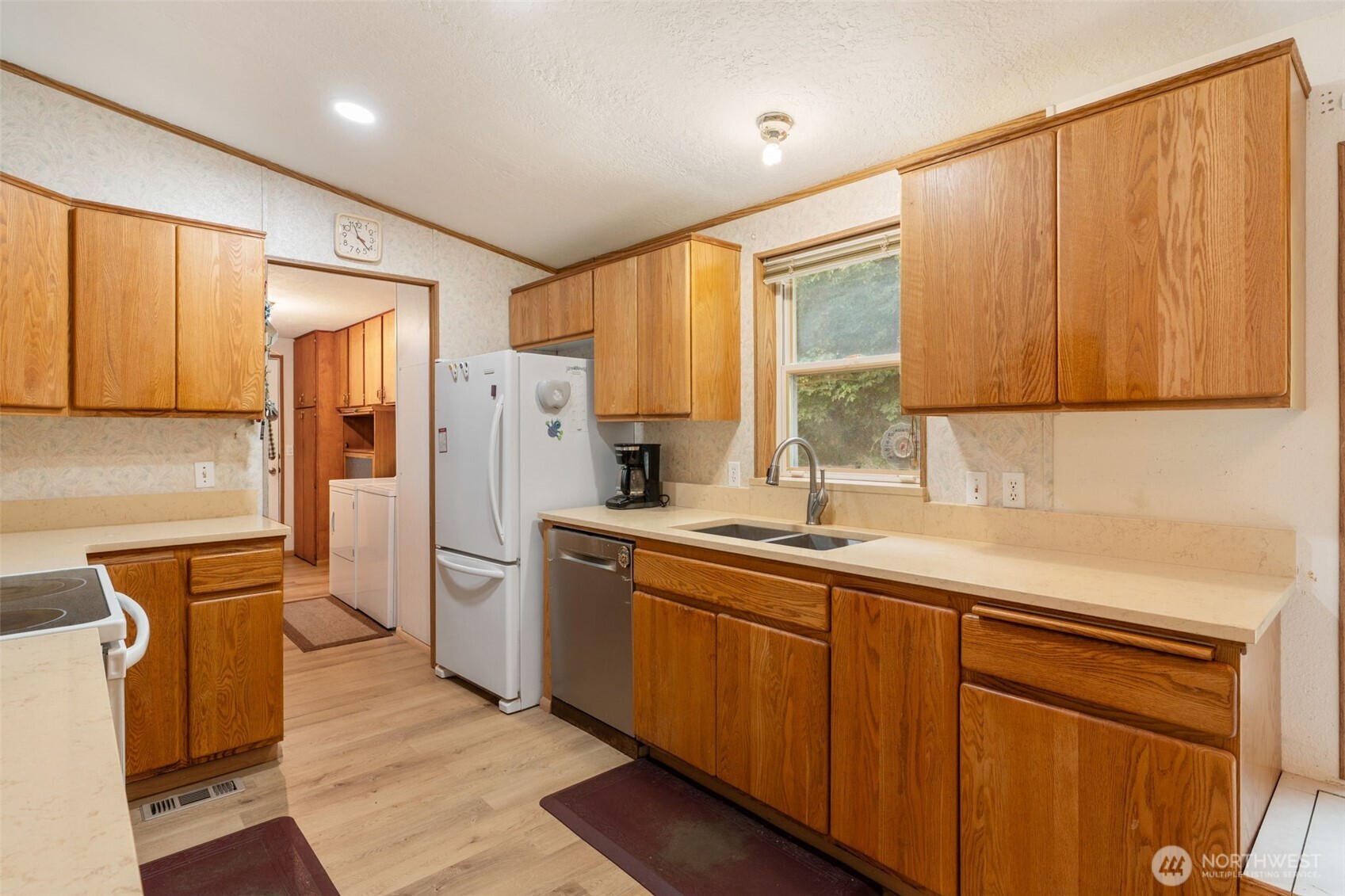 181 Labarre Road Property Photo 27