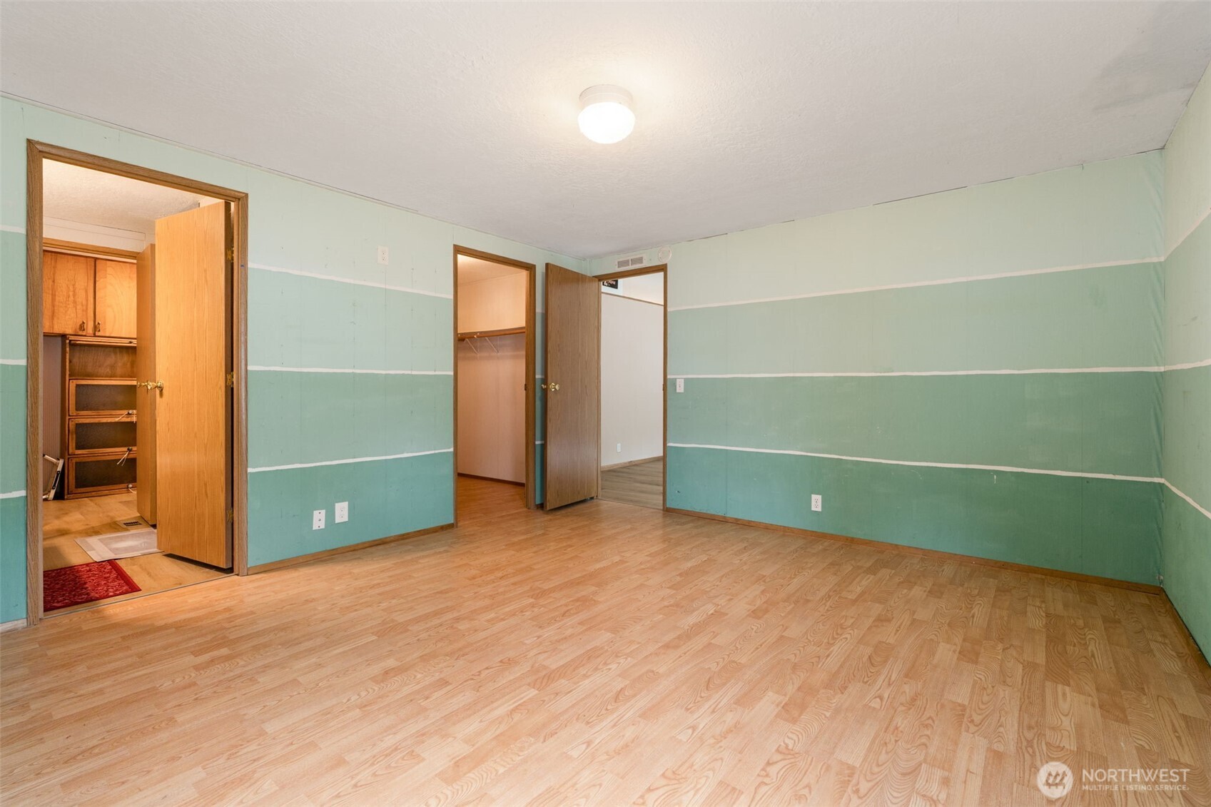 181 Labarre Road Property Photo 30