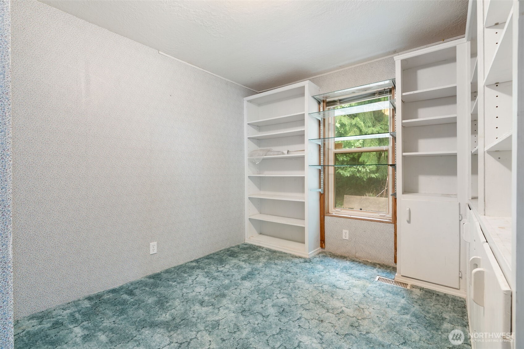 181 Labarre Road Property Photo 33
