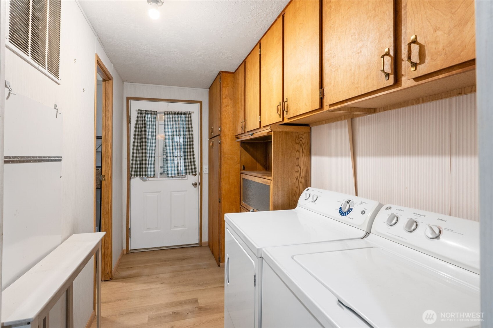 181 Labarre Road Property Photo 37