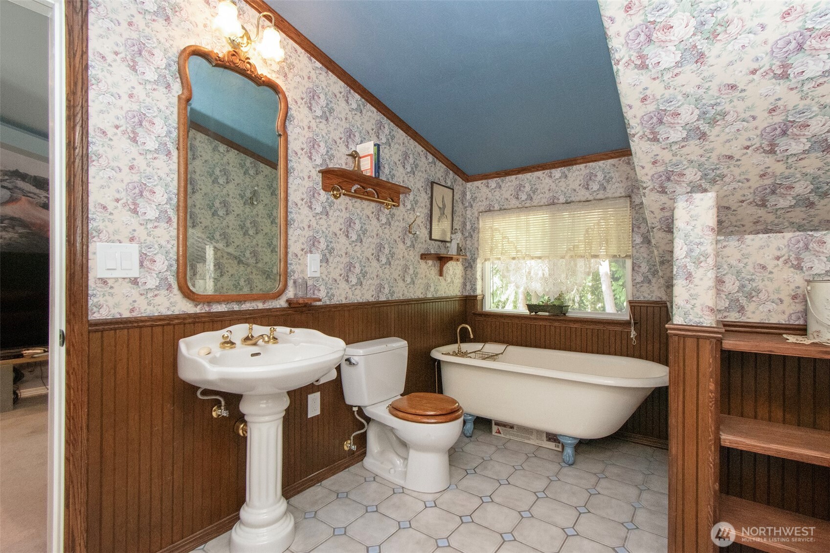 470 510 Sherburne Road Property Photo 19