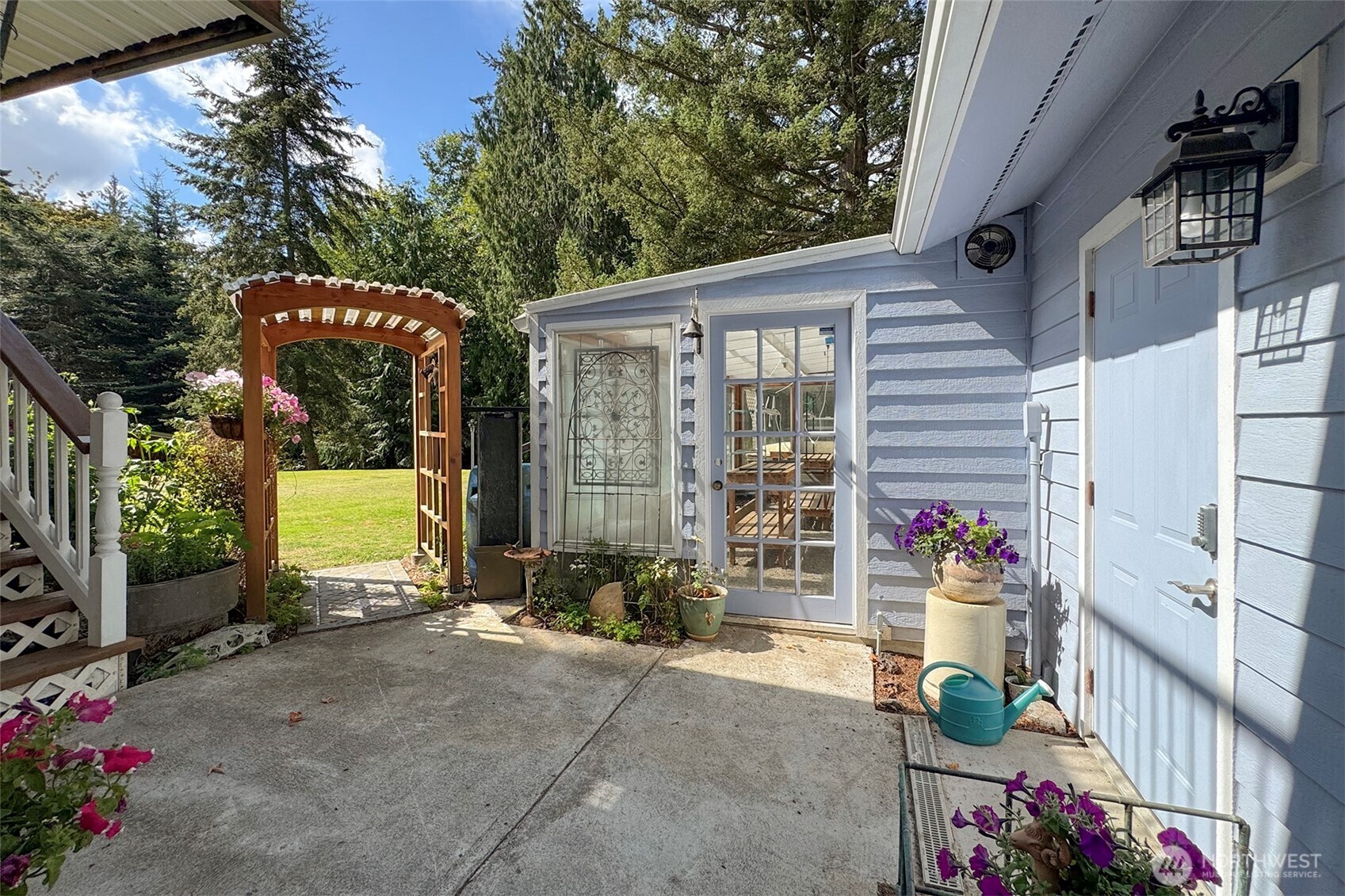 470 510 Sherburne Road Property Photo 24