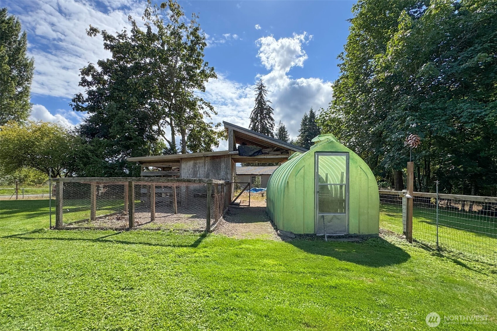 470 510 Sherburne Road Property Photo 37