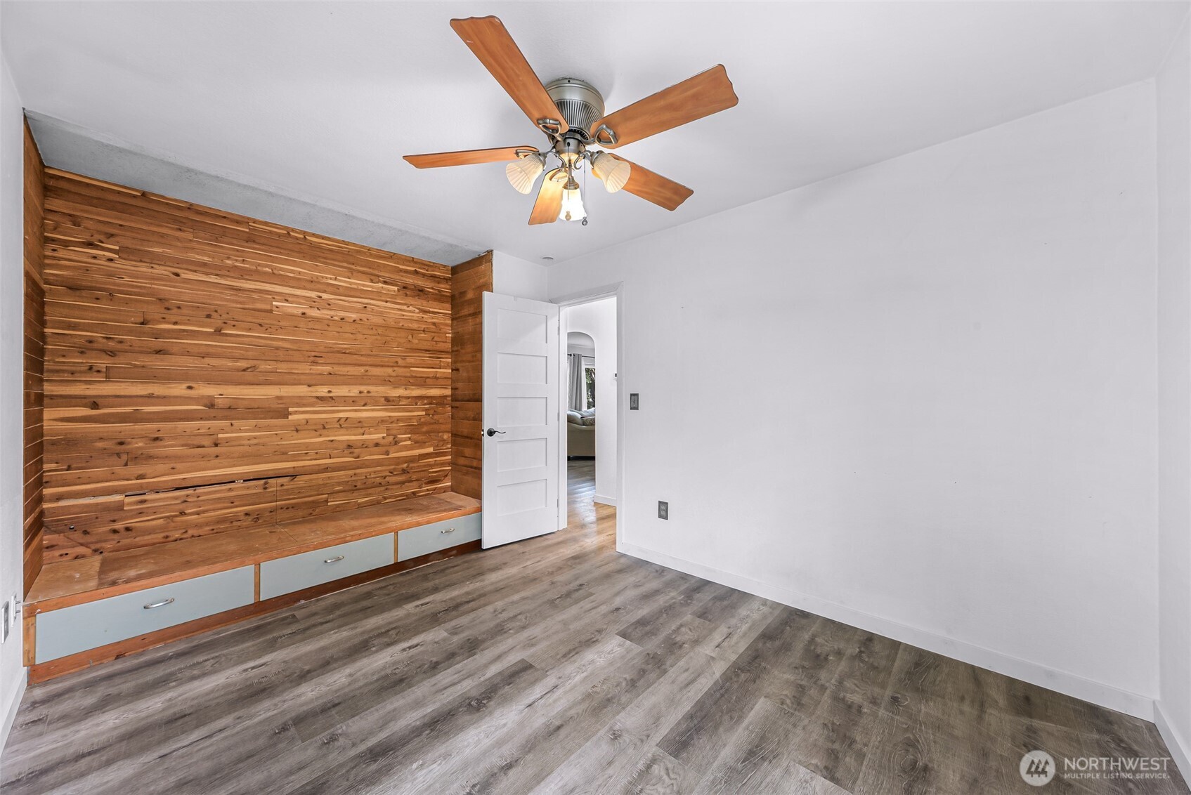 1016 Lincoln Street Property Photo 12