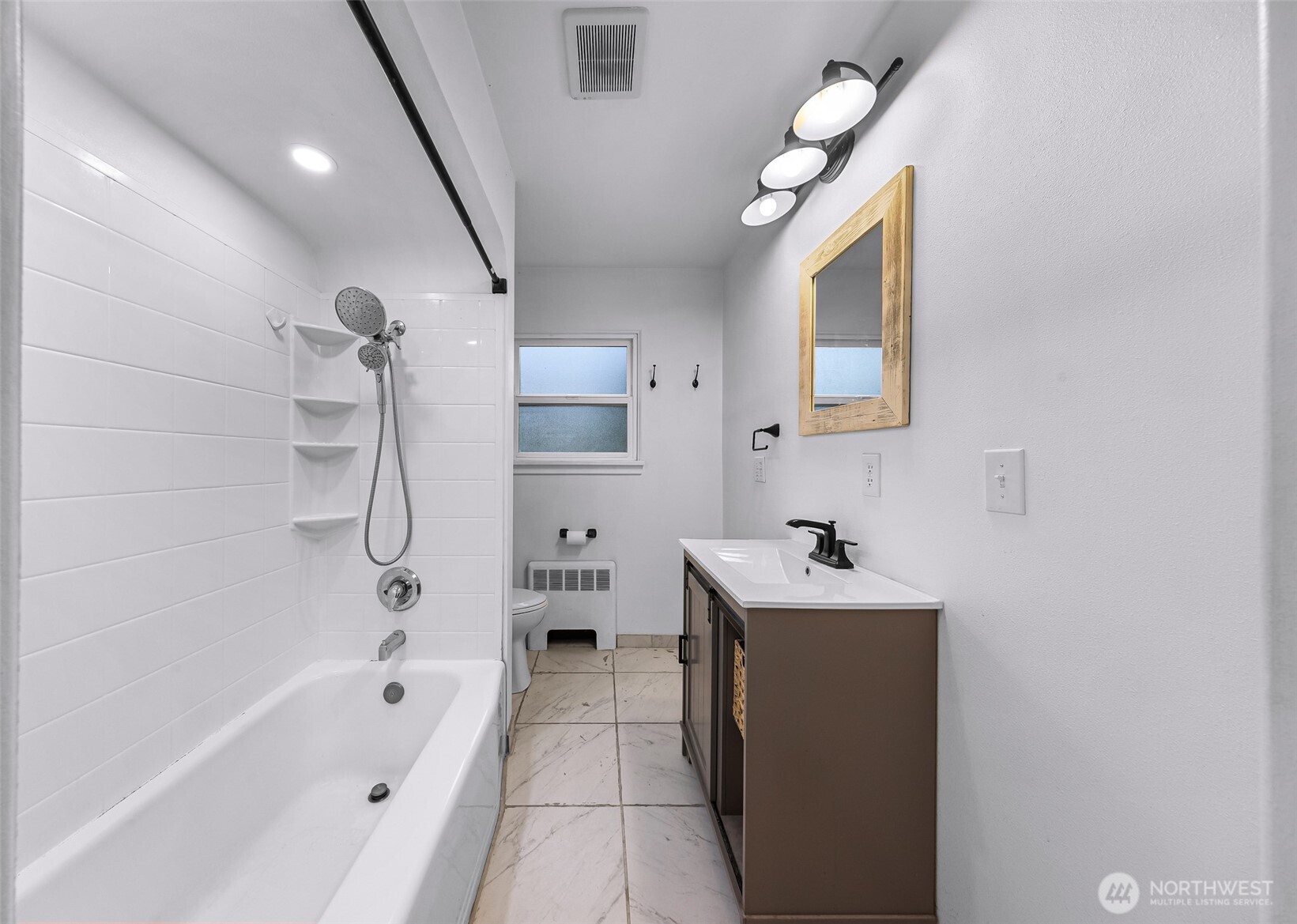 1016 Lincoln Street Property Photo 13