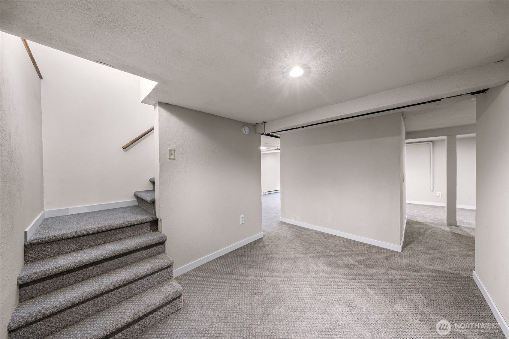 1016 Lincoln Street Property Photo 16