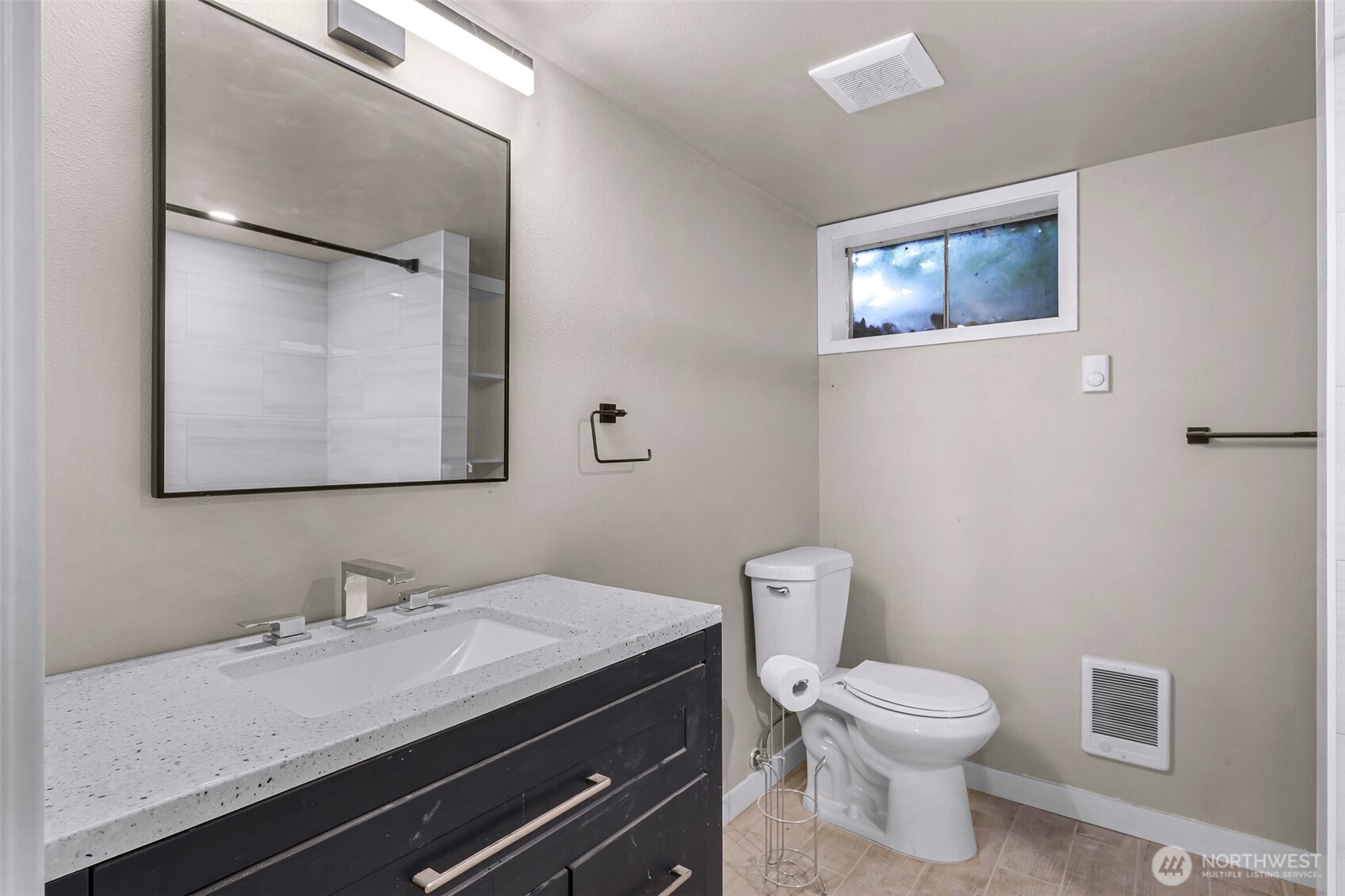 1016 Lincoln Street Property Photo 25