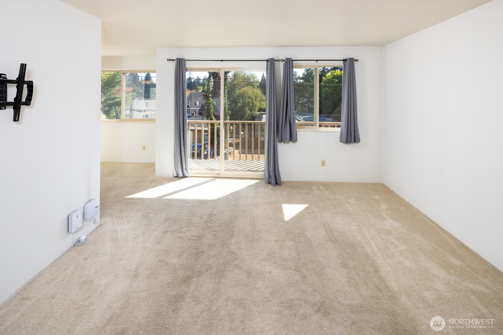 12035 32nd Avenue 304 Property Photo 7