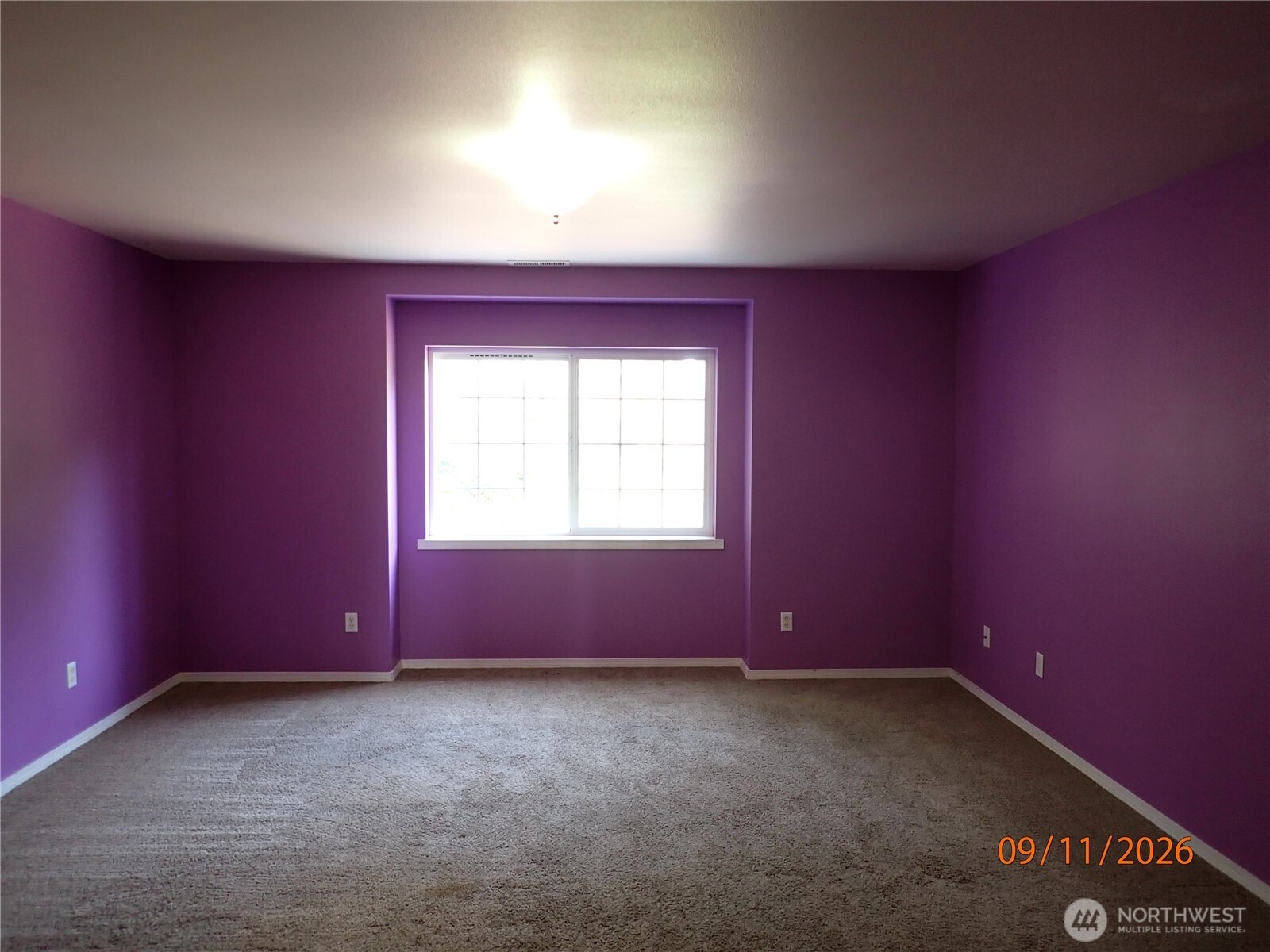 1821 W 8th Street Property Photo 23