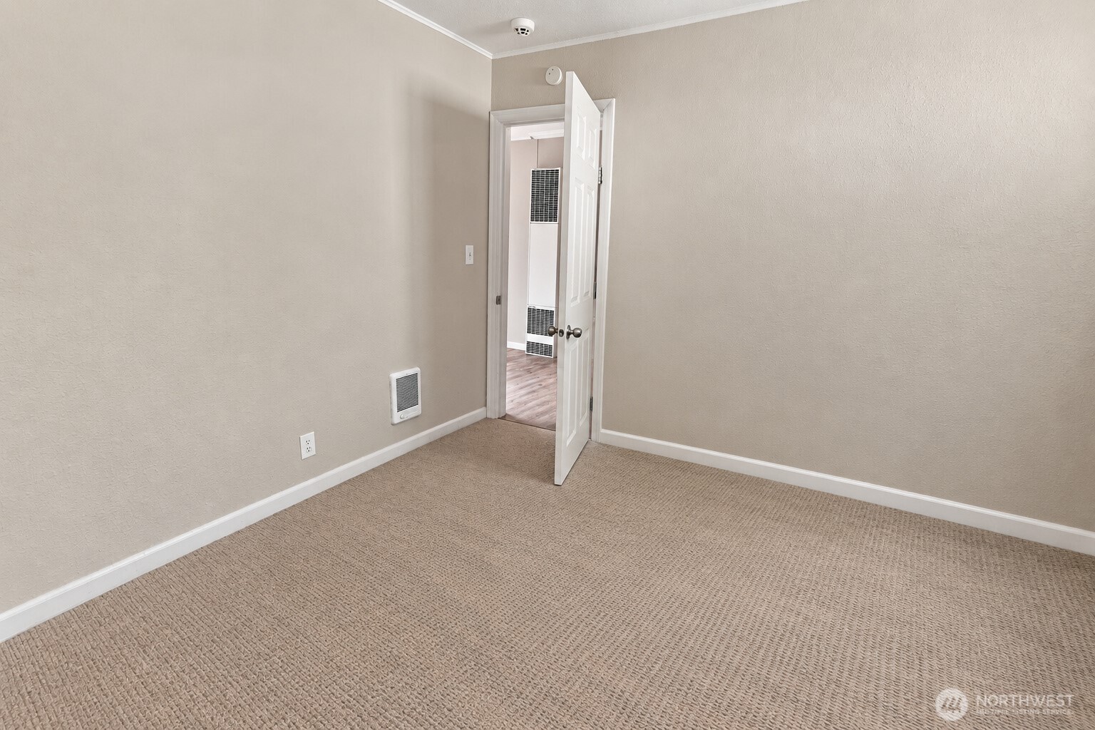 3810 S Asotin Street Property Photo 11