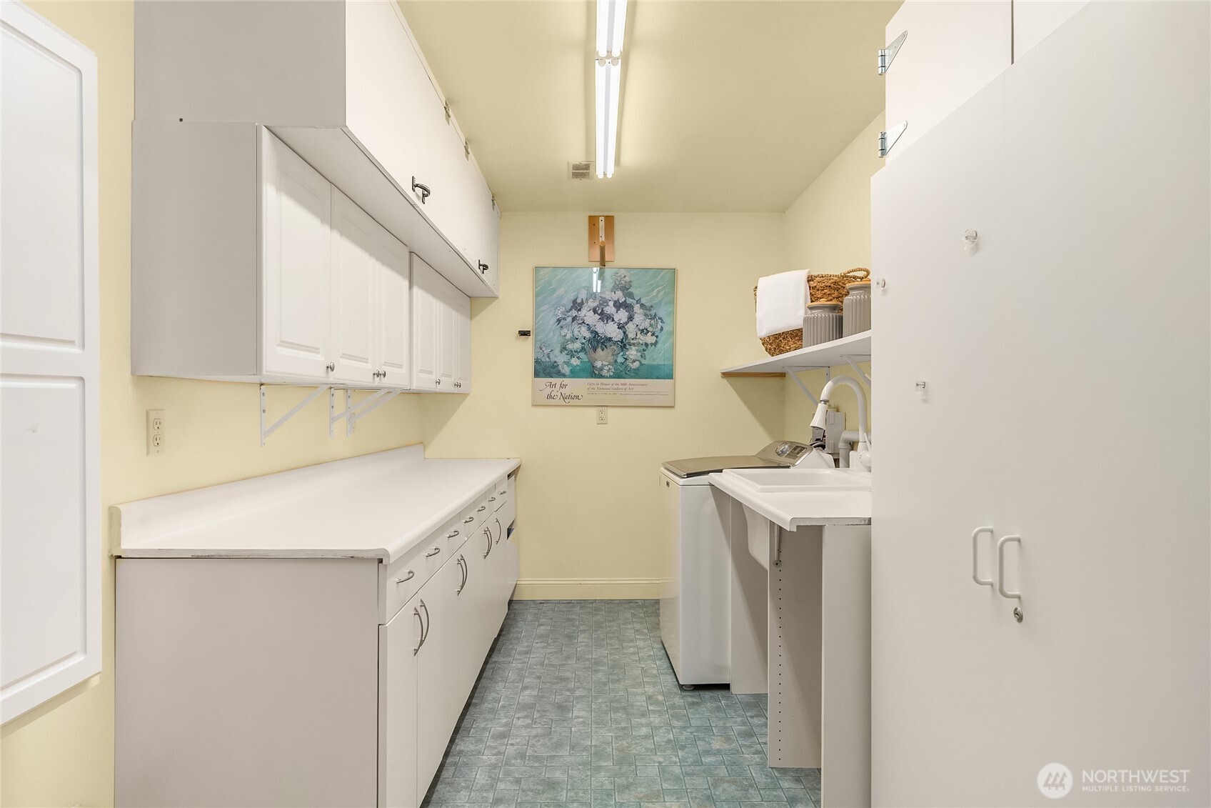 11033 Mandus Olson Road Property Photo 28
