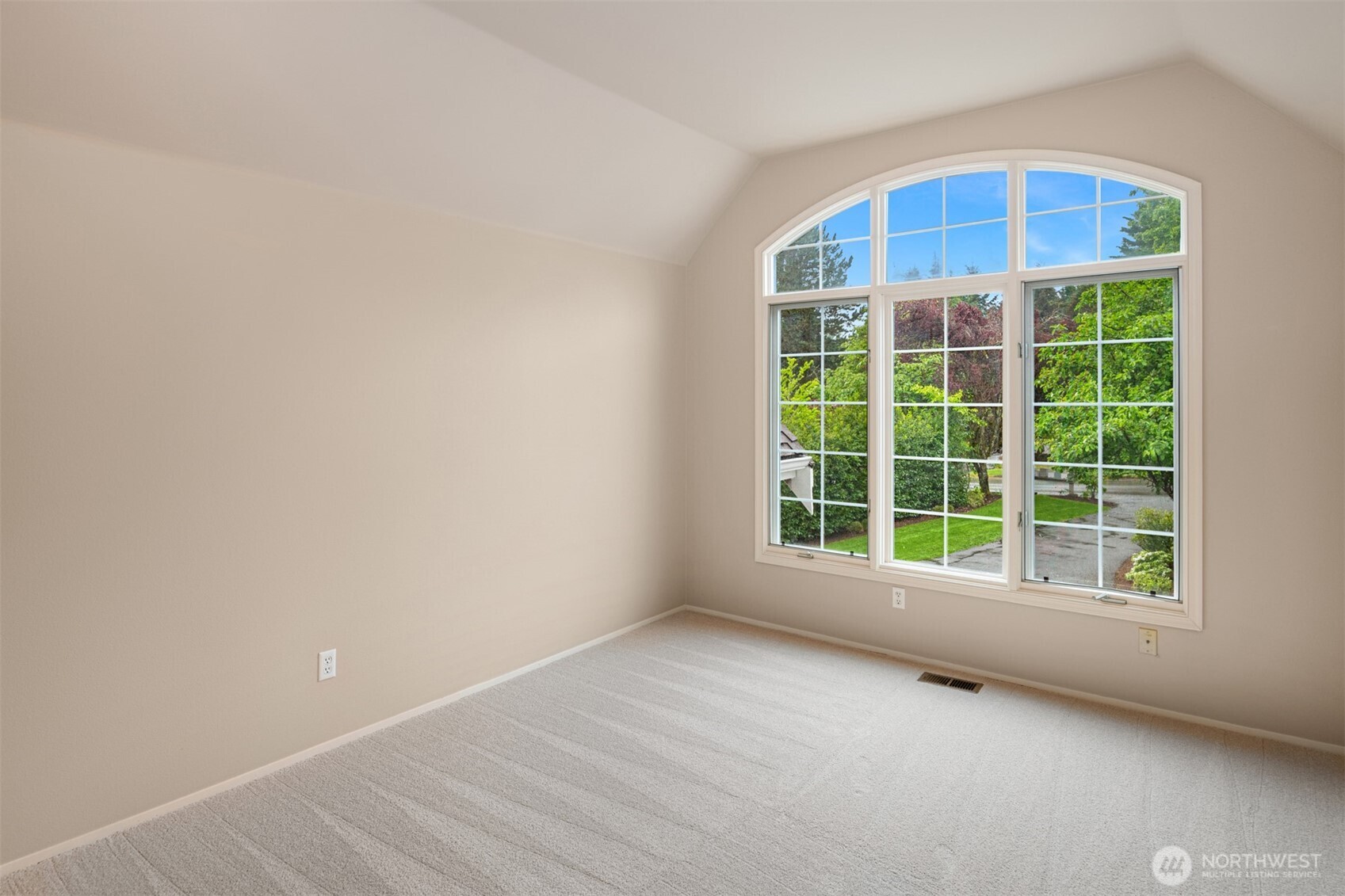 18138 Ne 130th Place Property Photo 22