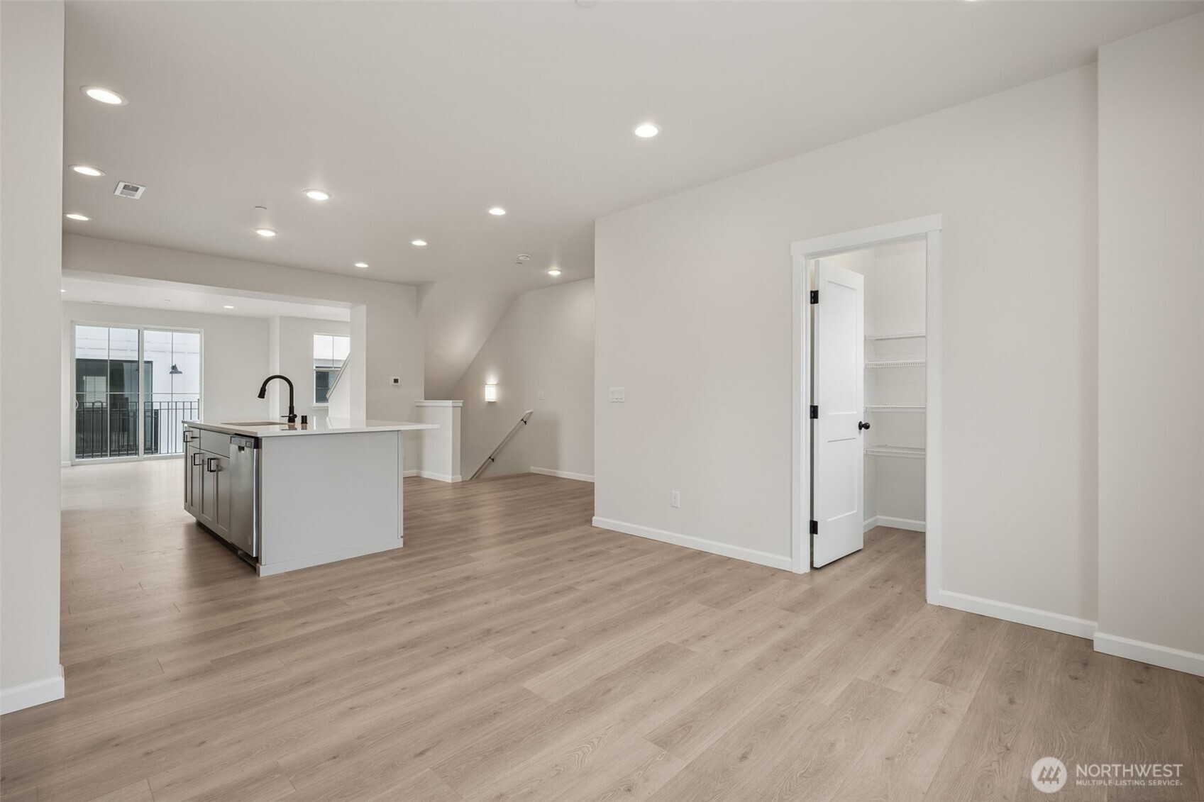 12064 127th Avenue Property Photo 6