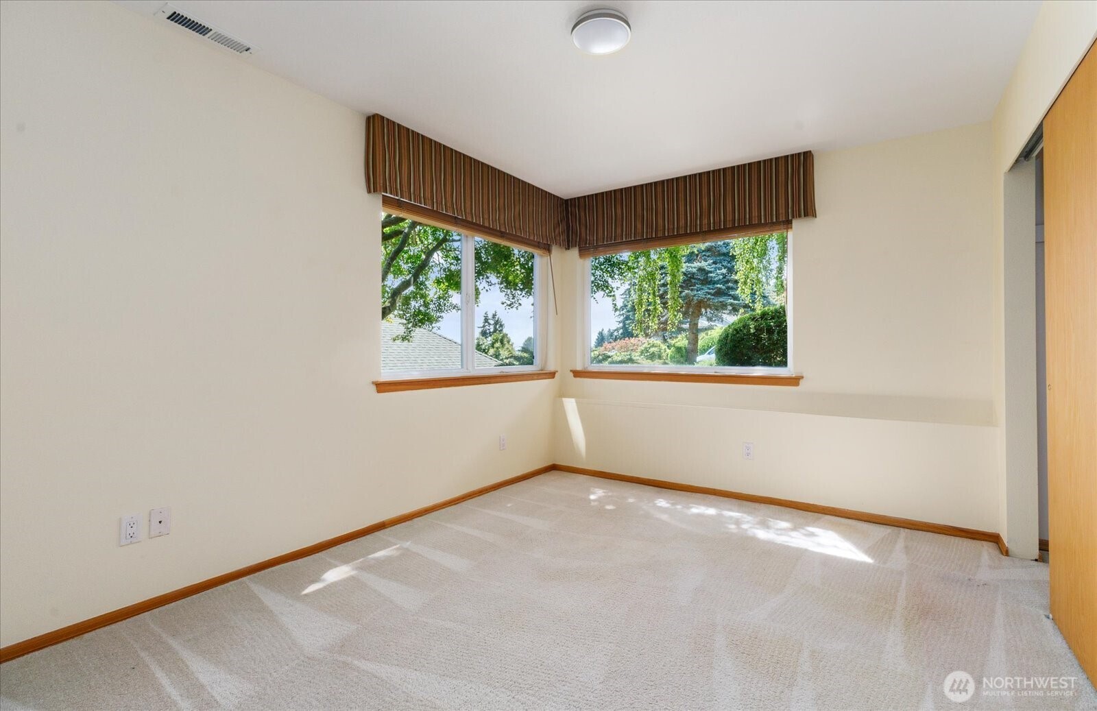 4633 Tanner View Drive Property Photo 32