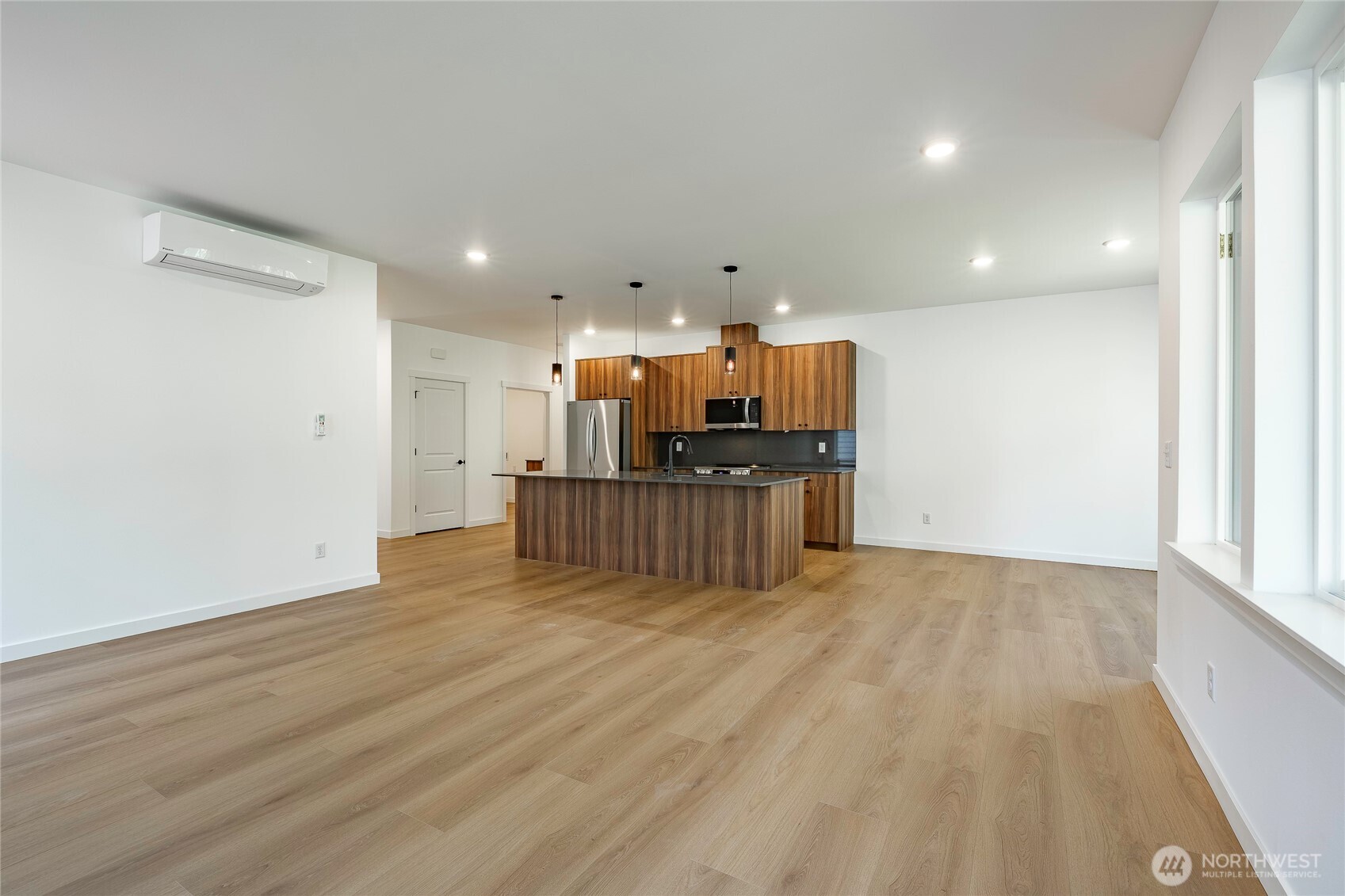 2956 Cedar View Way Property Photo 9