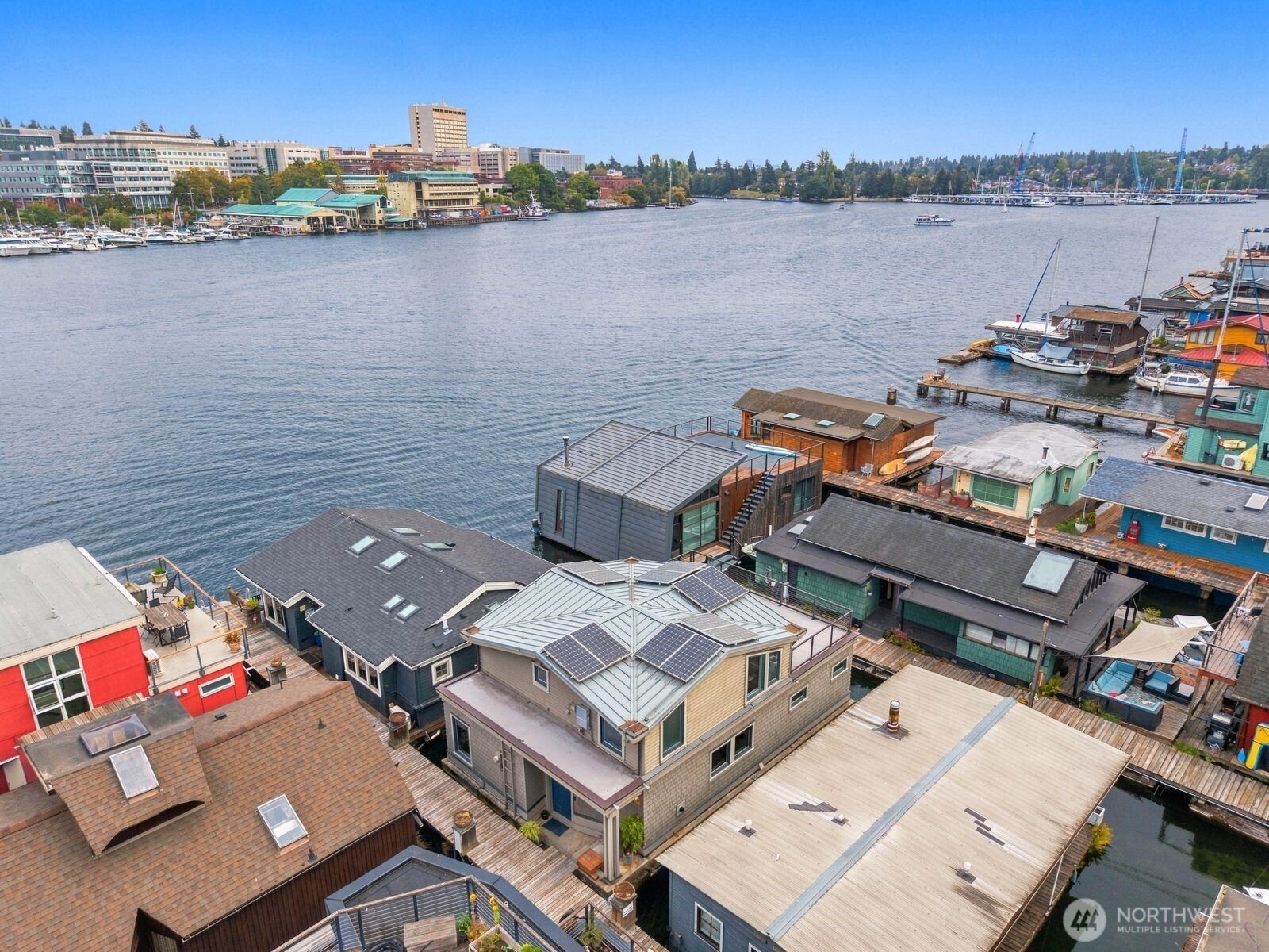 3146 Portage Bay Place N Property Photo 1