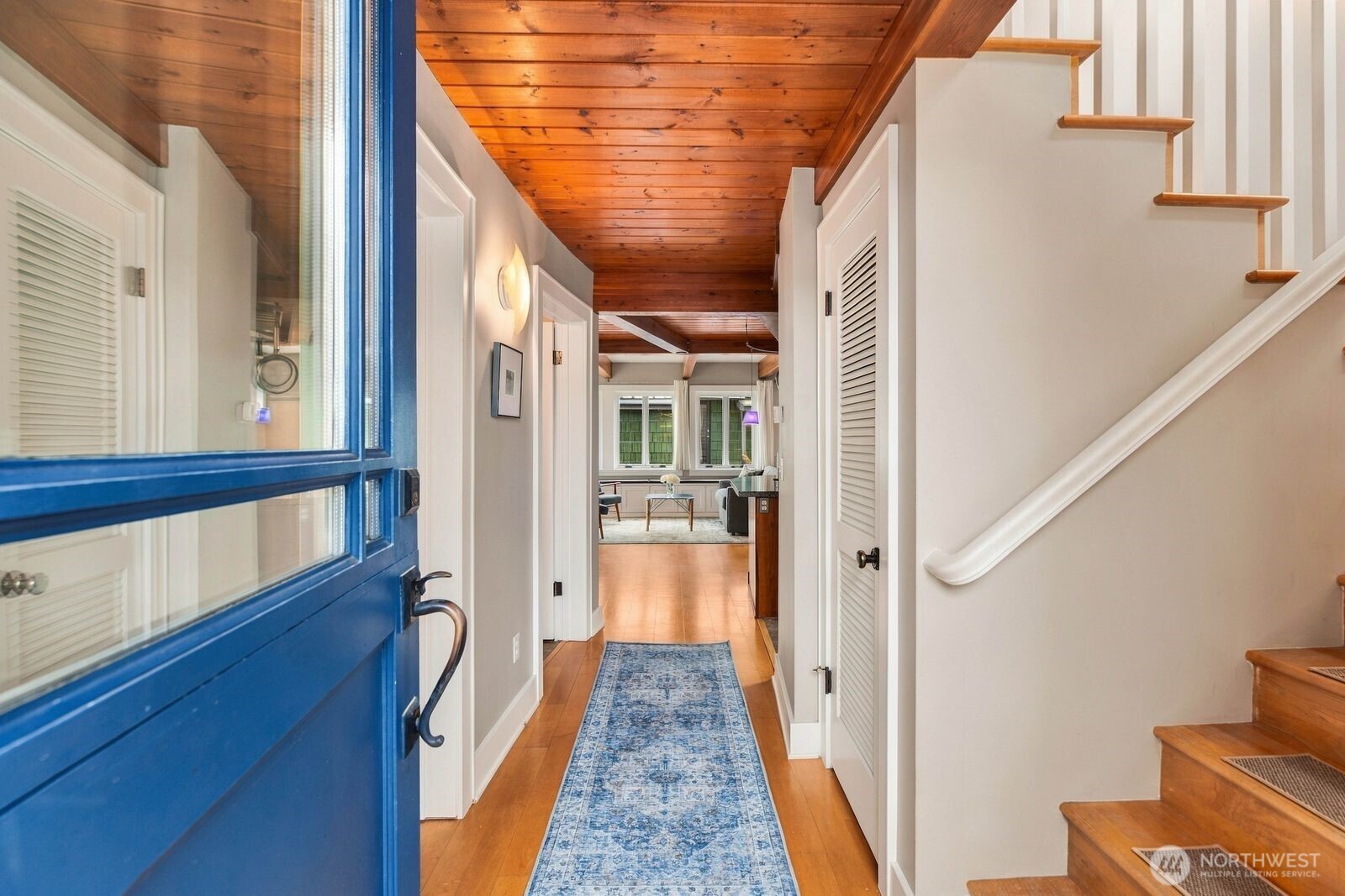 3146 Portage Bay Place N Property Photo 3