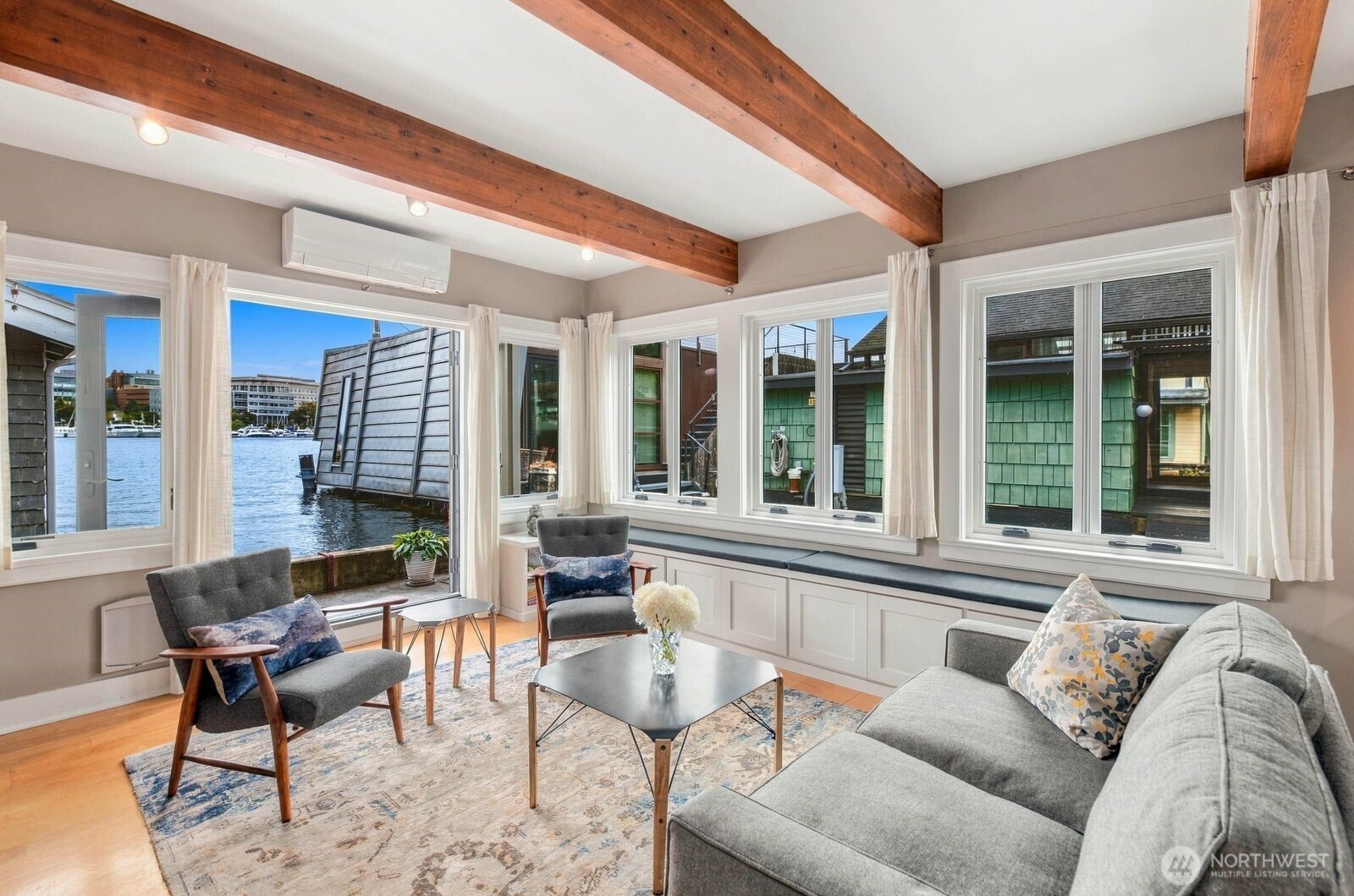 3146 Portage Bay Place N Property Photo 10