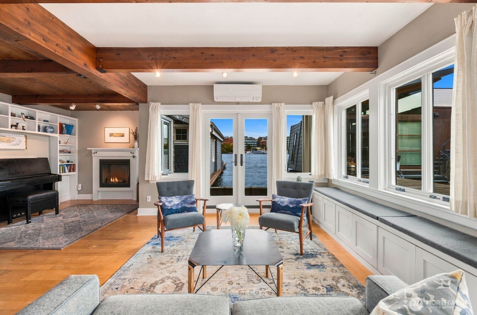3146 Portage Bay Place N Property Photo 11