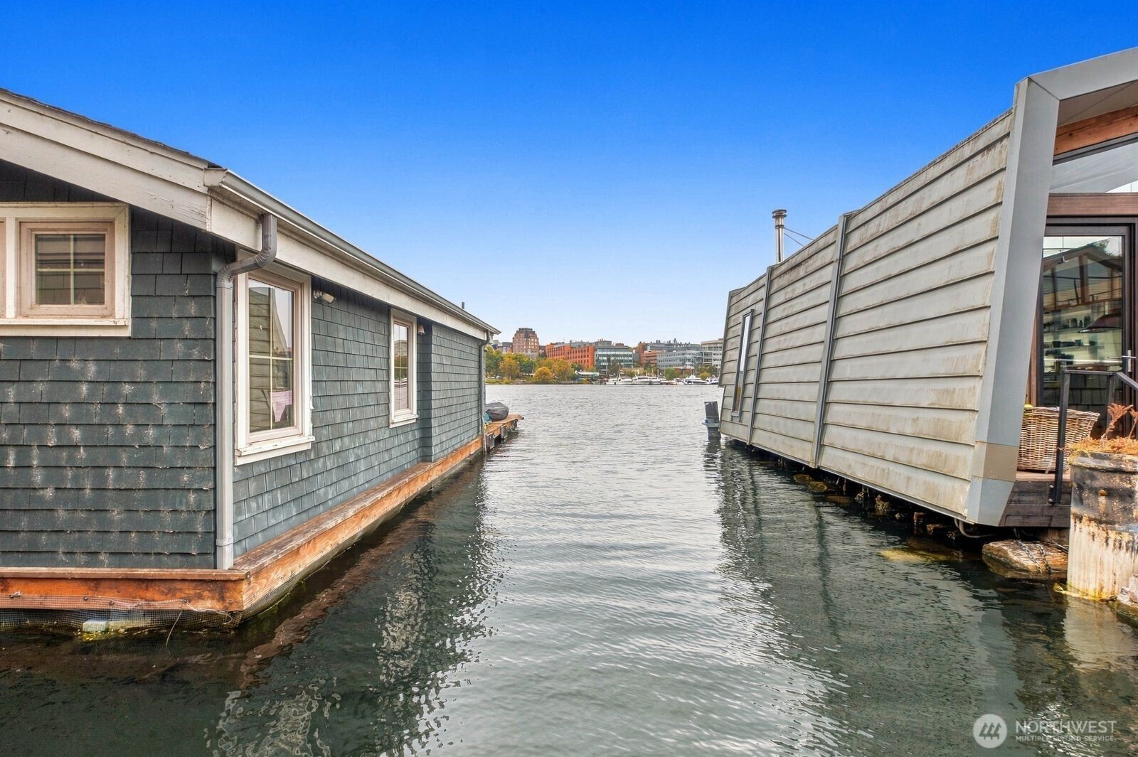3146 Portage Bay Place N Property Photo 13