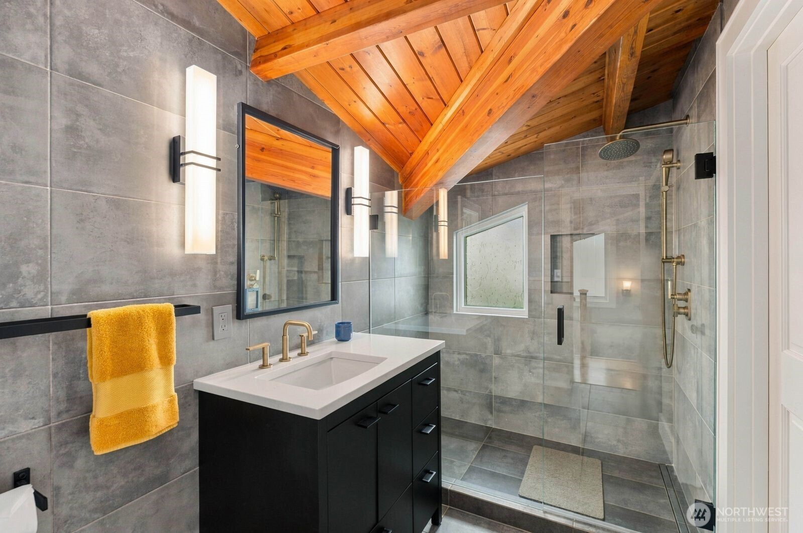 3146 Portage Bay Place N Property Photo 26