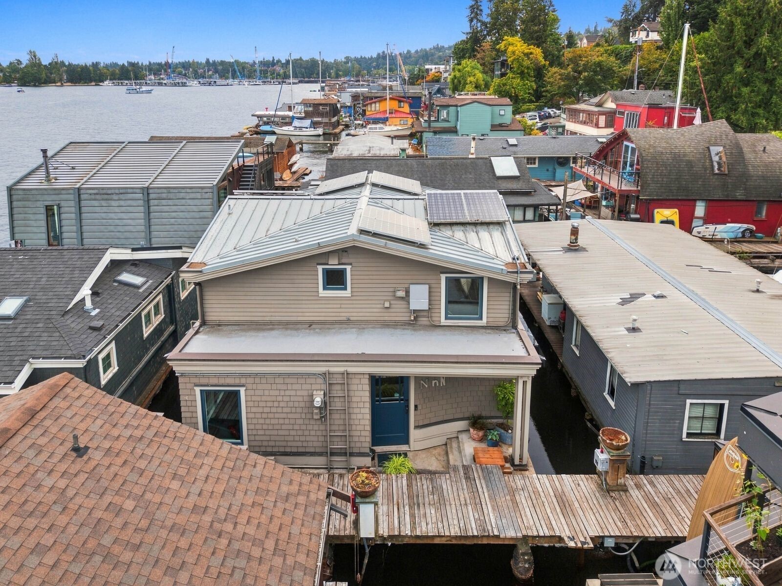 3146 Portage Bay Place N Property Photo 34