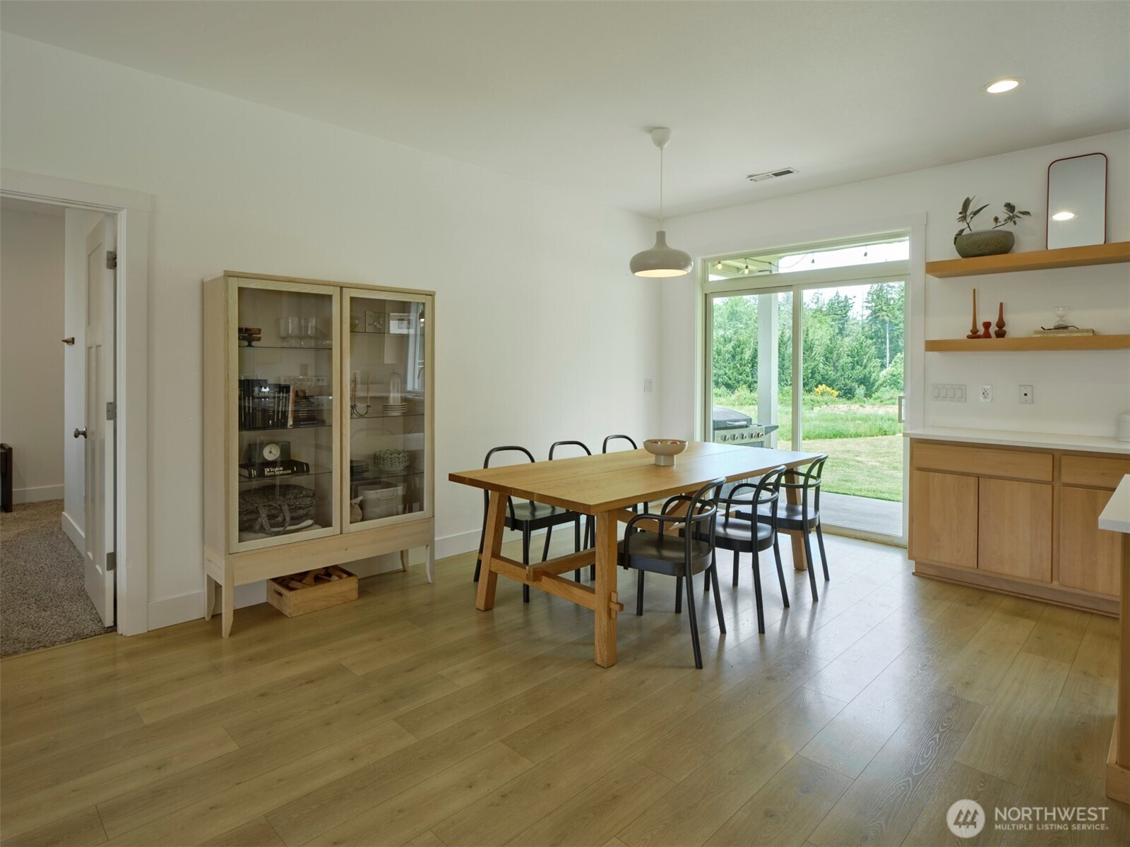 560 Park Road Property Photo 16