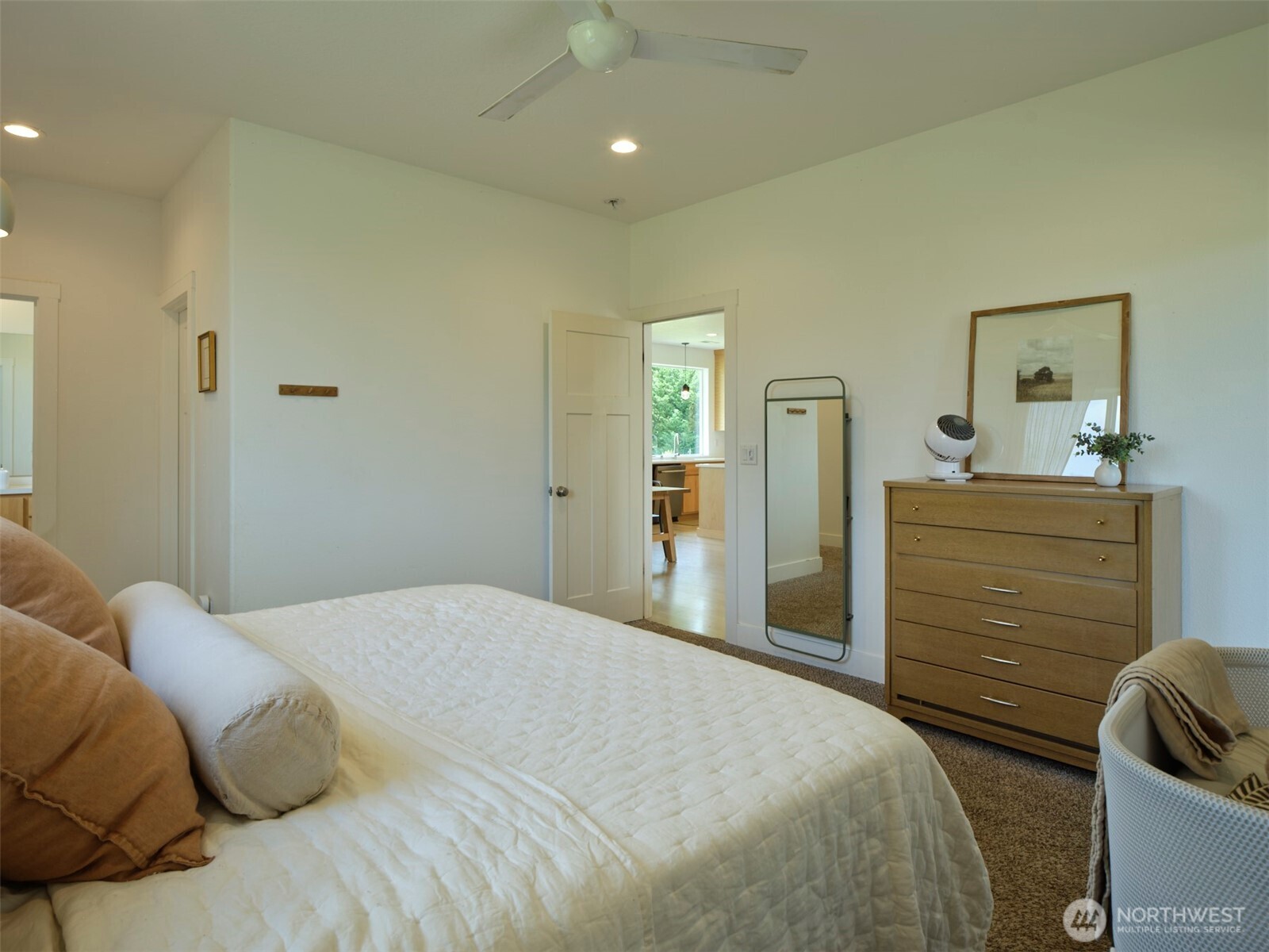 560 Park Road Property Photo 26