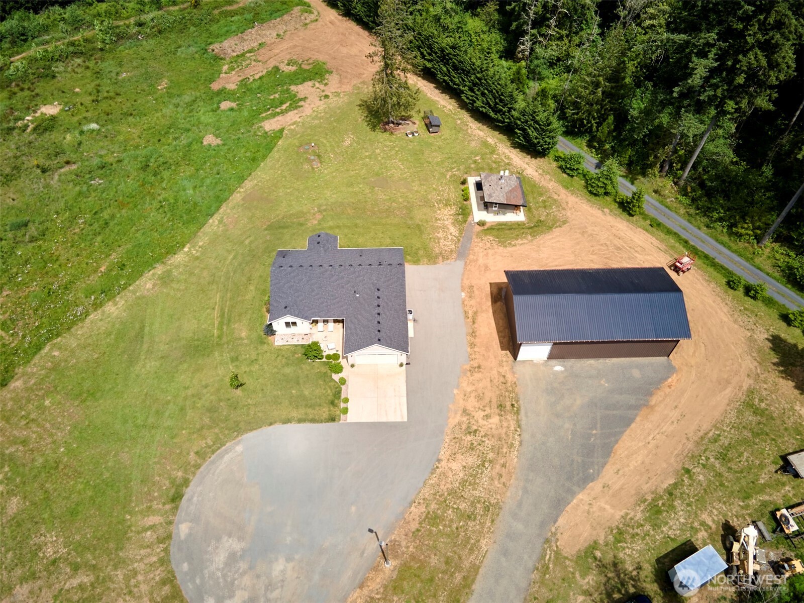 560 Park Road Property Photo 40