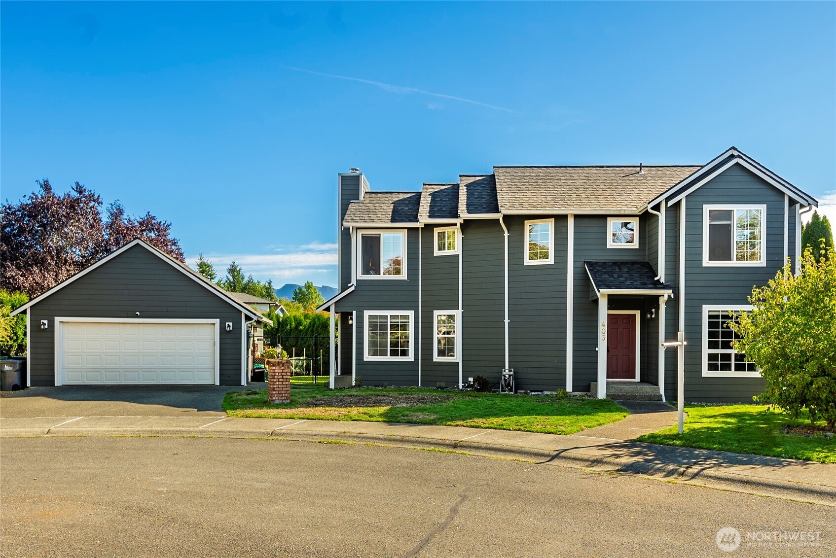 403 Petschauer Place Property Photo 1
