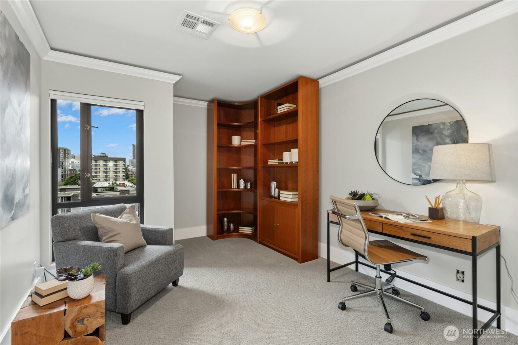 320 Melrose Avenue 704 Property Photo 15