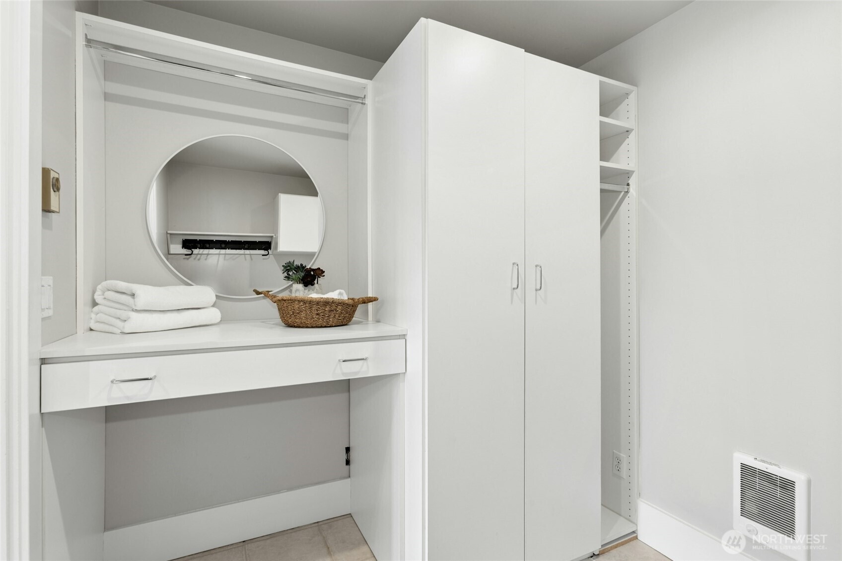 320 Melrose Avenue 704 Property Photo 18