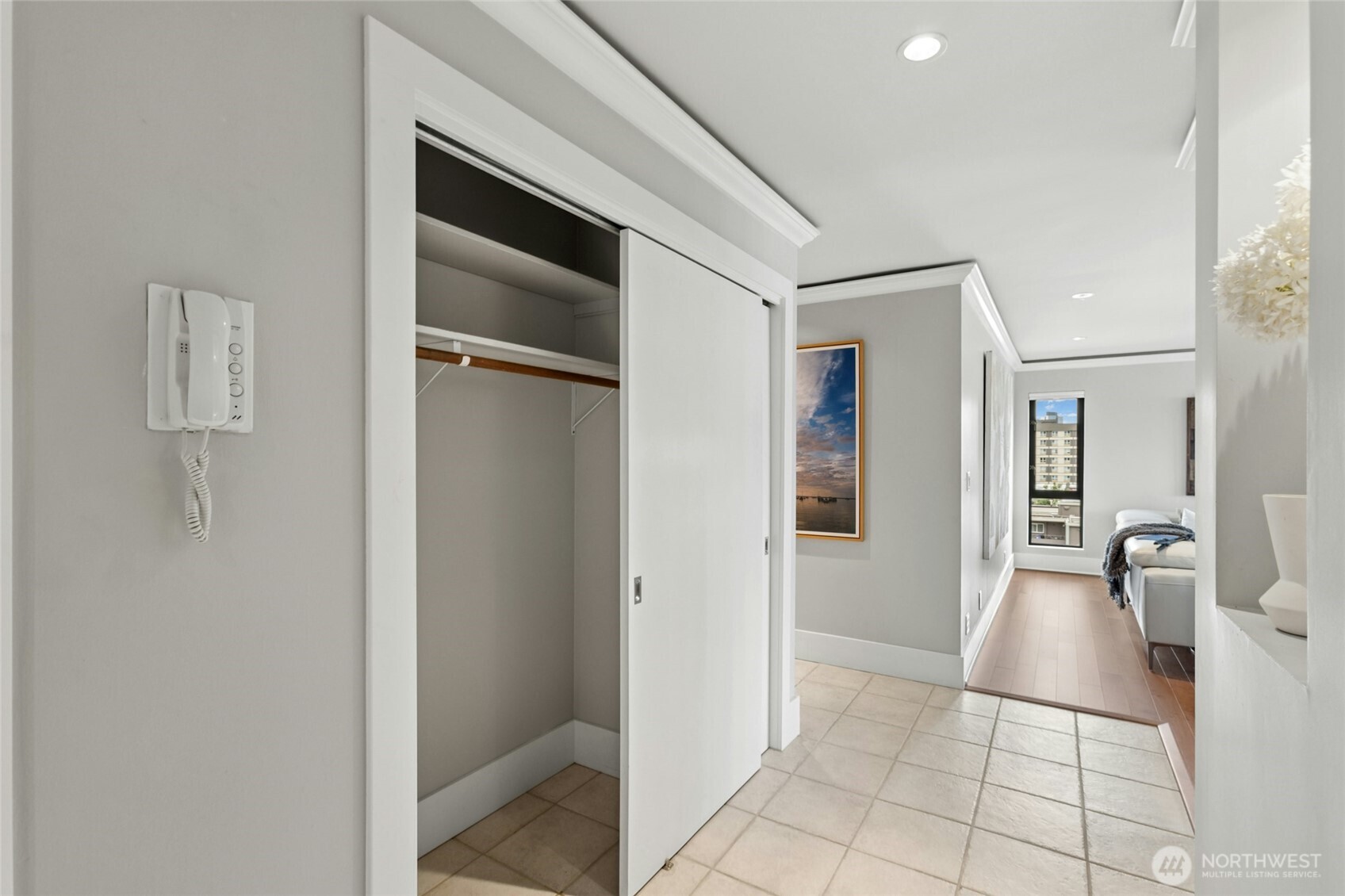 320 Melrose Avenue 704 Property Photo 20