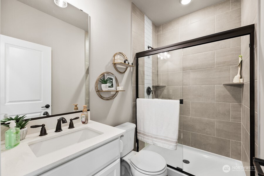 3918 Flat Top Drive Property Photo 19