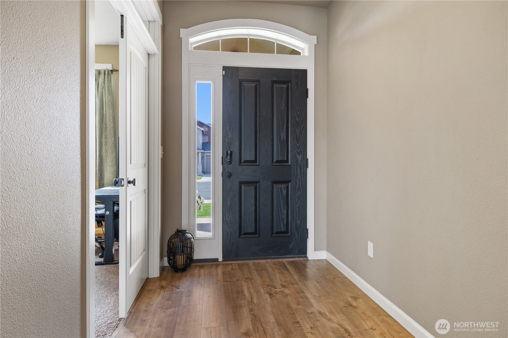 109 J Street Property Photo 5