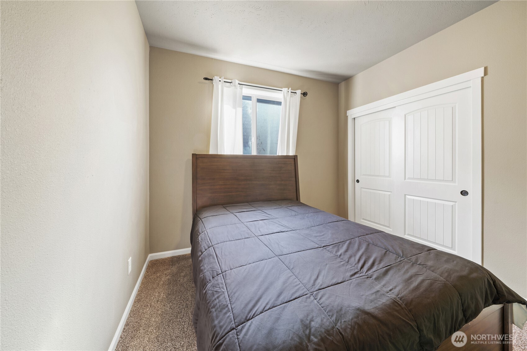 109 J Street Property Photo 21